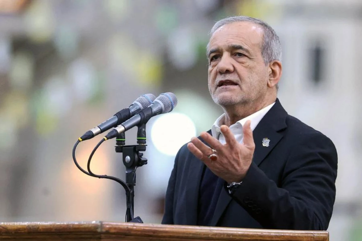 Pezeşkian: "Zəiflik nümayiş etdirərək diplomatiya aparmırıq"