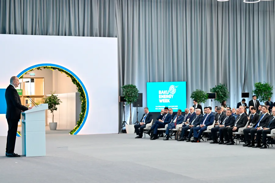 Azərbaycan Prezidenti: Qlobal enerji təhlükəsizliyinə töhfəmiz mütləq artacaq