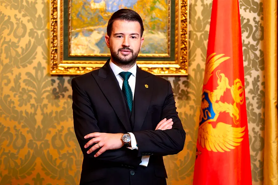 Monteneqro Prezidenti Azərbaycan liderini təbrik etdi