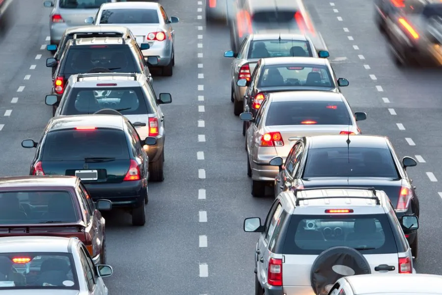 Sürücülərin NƏZƏRİNƏ - Bu yollar...