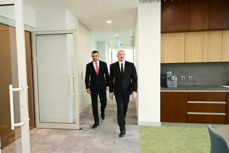 Prezident Mərkəzi Bankın yeni binasını açdı - 35 mərtəbəlidir — 7
