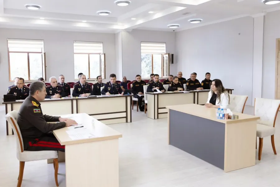 Vilayət Eyvazov gələcəyin polislərini işə qəbul etdi — 8