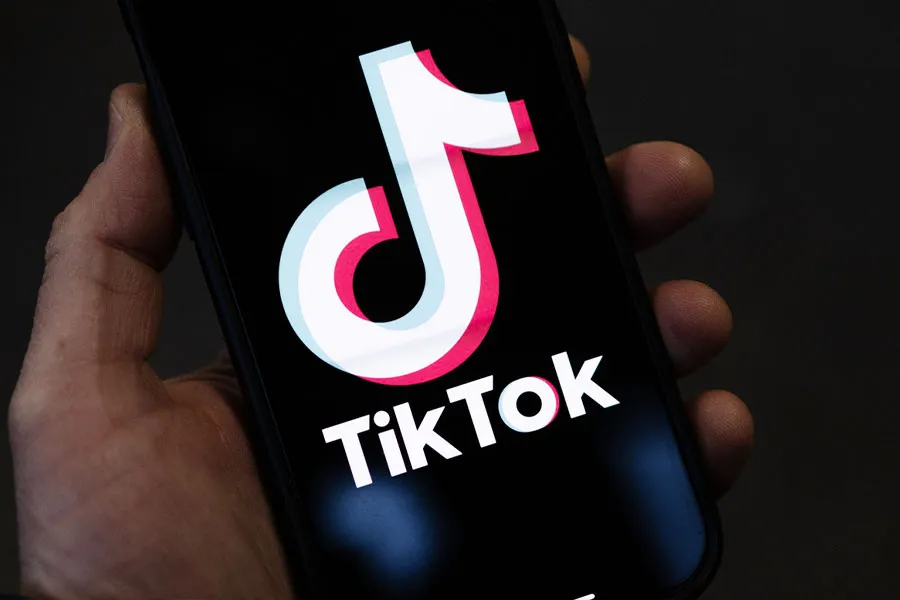 Məktəblərdə Tiktoka çıxış bloklandı