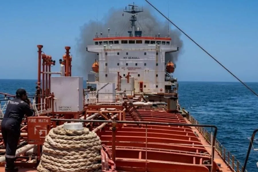 ABŞ-nin hədəf aldığı tanker VURULDU – Hücumun arxasında Vaşinqton dayanır?
