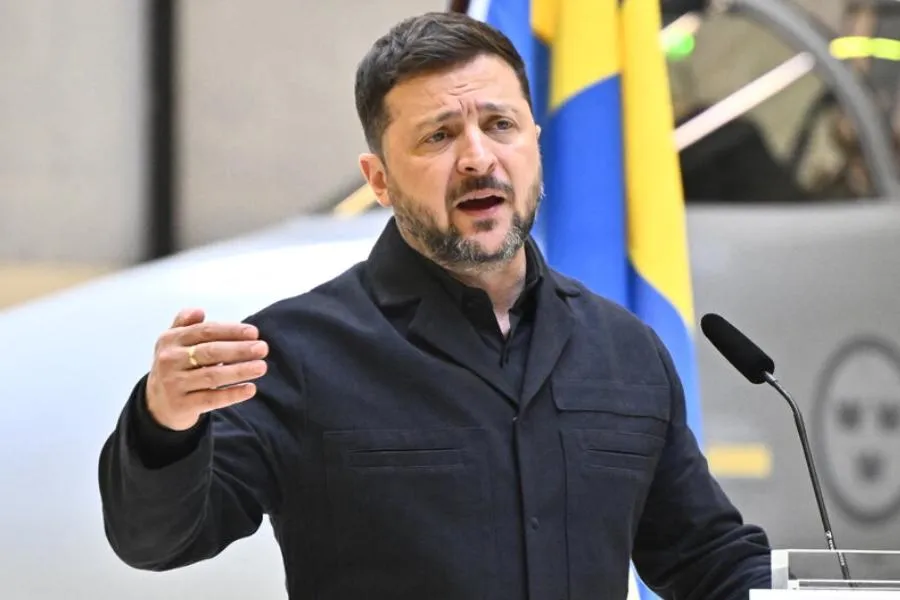 Zelenski: "Ruslar bu müharibəni bizim hiss etdiyimiz kimi hiss edəcəklər"