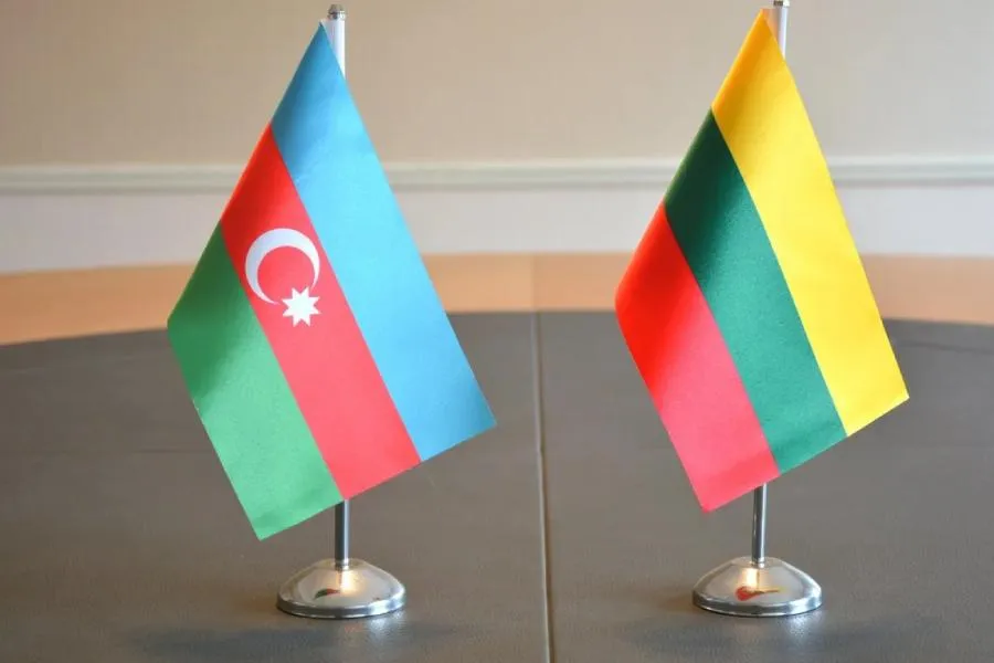 Azərbaycan və Litva əməkdaşlığın yeni istiqamətlərini müzakirə etdi