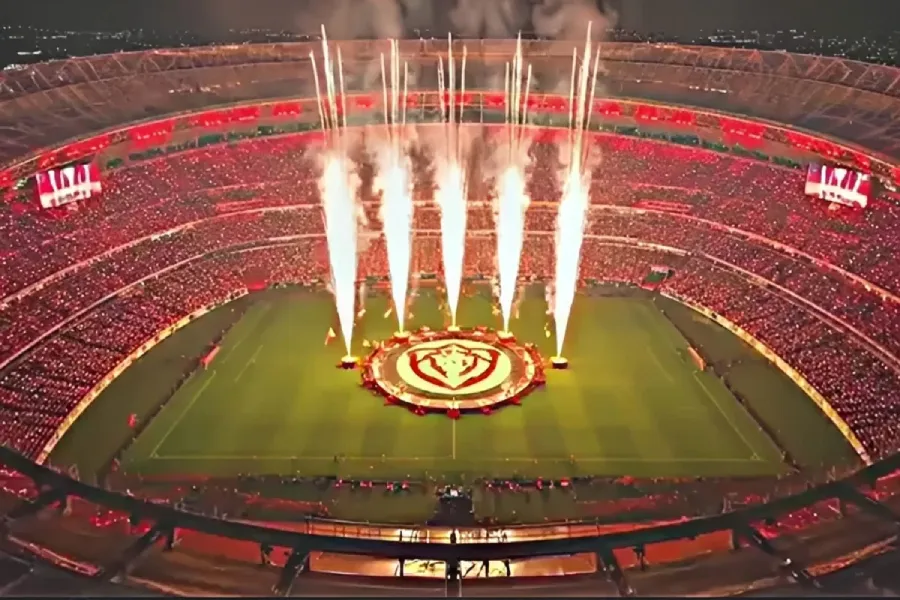 Futbol bayramı başladı: Möhtəşəm açılış mərasimindən GÖRÜNTÜLƏR - VİDEO