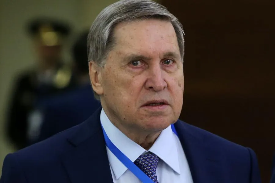 Trampın ən yaxın adamları Moskvaya gedir? - Uşakov açıqladı