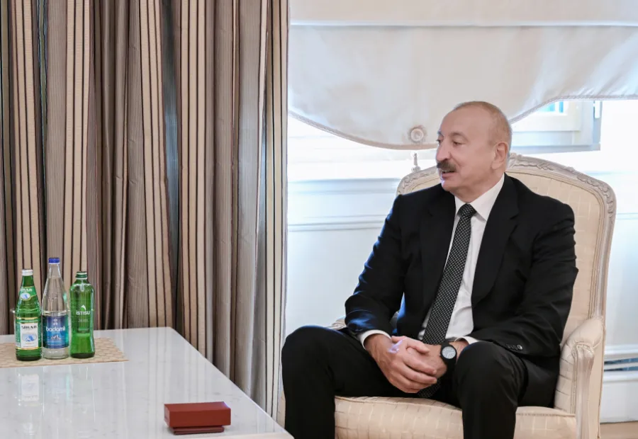 Prezident Qurban Qurbanova “Dostluq” ordenini təqdim etdi — 9