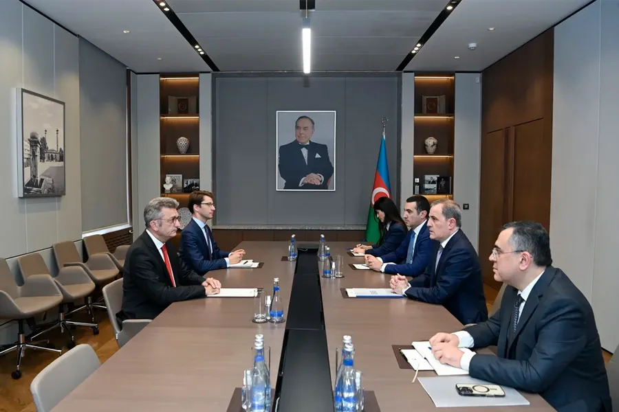 Ceyhun Bayramov Almaniya səfirini qəbul etdi