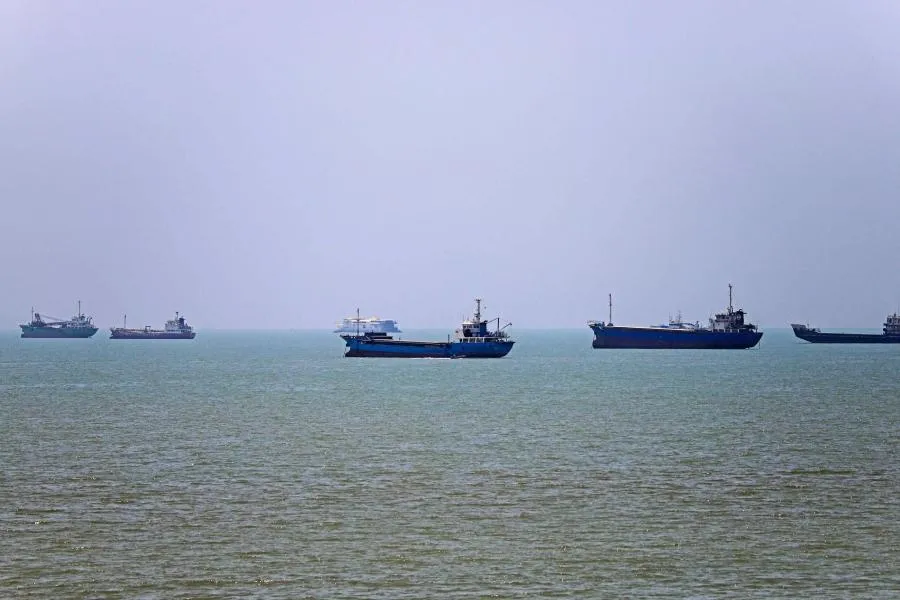 Hindistan bayraqlı tankerlər Hörmüz boğazındakı böhran zonasını itkisiz geridə qoydu