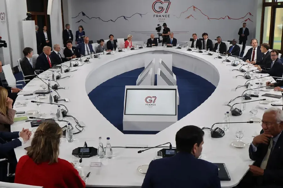 Süni intellekt liderləri dünyaya mesaj verdilər: Beynəlxalq qaydalar yenidən yazılmalıdır