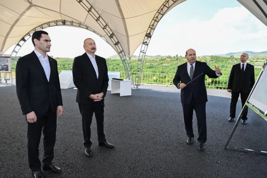 Türkmənistan lideri erməni vandallarının əməlləri ilə qarşılaşdı və... — 8