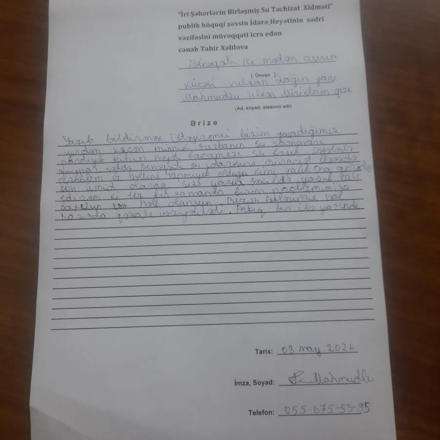 Binəqədidə sakinlər pis vəziyyətdə: “Su xətti partlayıb, evimiz bataqlığa çevrilib” — 1