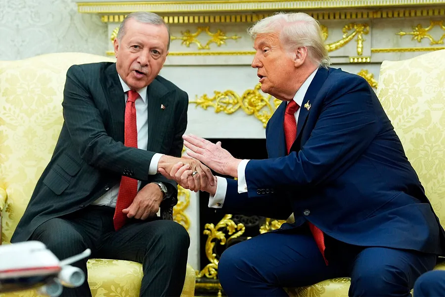 “NATO sammitinə Ərdoğana görə gedəcəyəm” - VİDEO