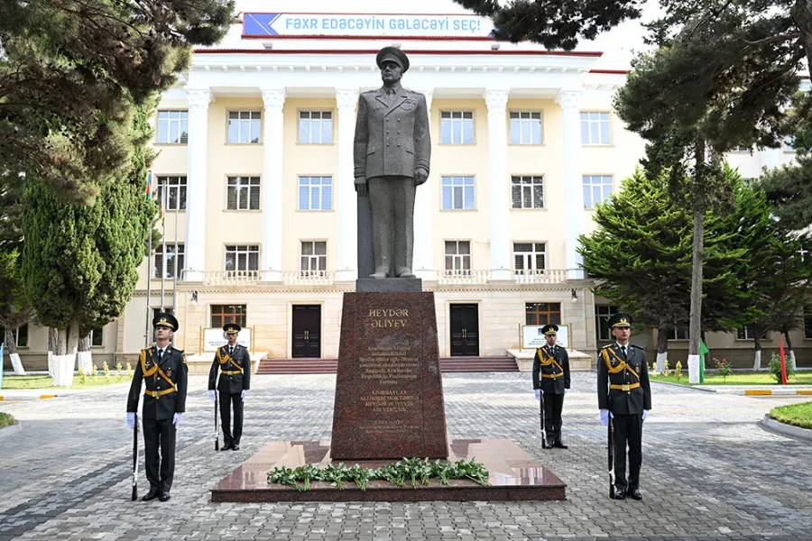Heydər Əliyev adına Hərbi İnstitutda buraxılış mərasimi keçirildi — 8