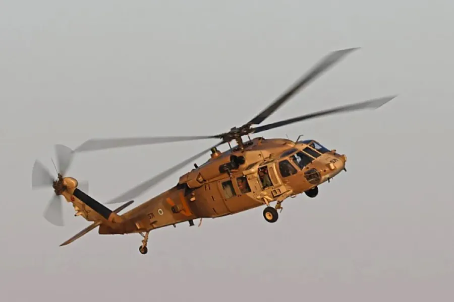 İsrail Prezidentinin helikopteri quşlarla toqquşdu