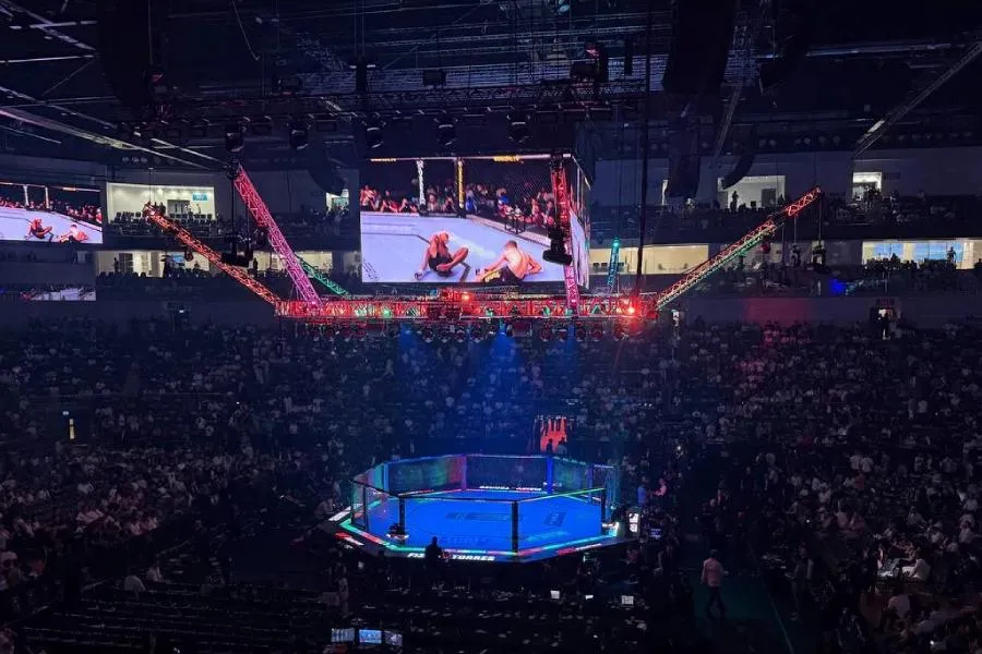 "UFC Fight Night Baku": Əsas döyüşlərə start verildi