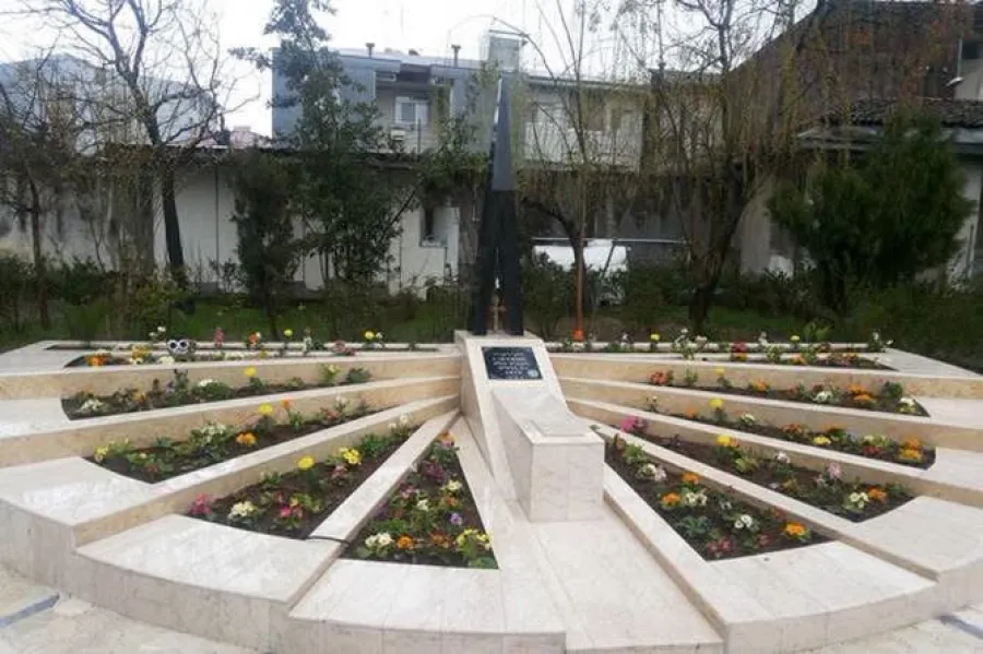 Bu müsəlman ölkələrində qondarma “erməni soyqırımı” abidələri var - FOTOLAR — 4