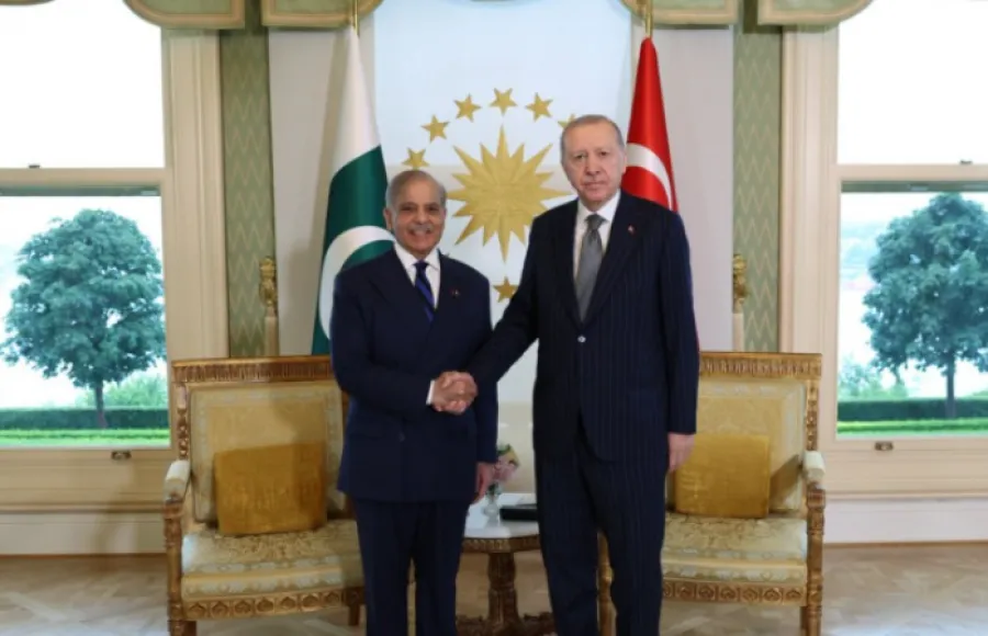 Ərdoğan Şahbaz Şəriflə görüşdü