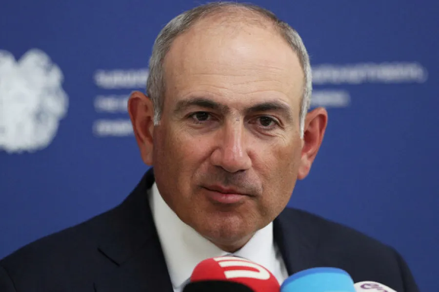 Paşinyan Rusiyaya "elçi getdi" – Bəlkə də bağışladılar...