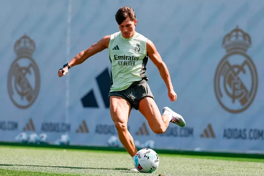 "Real"ın müdafiəçisi Fran Qarsiya "Betis"ə keçməyə yaxındır