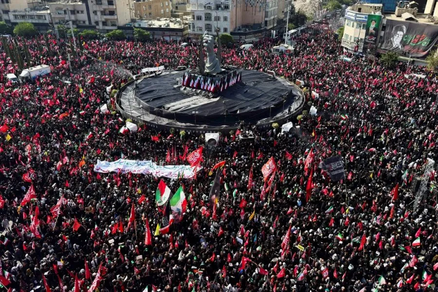 Xameneinin cənazəsi Kərbəlaya aparıldı – İzdiham yaşandı