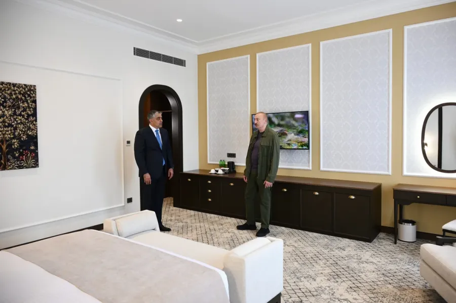 İlham Əliyev Xankəndidə yeni hotelin açılışını etdi — 8