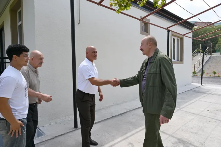 İlham Əliyev Xocavəndin Quzeyxırman kəndində oldu - YENİLƏNDİ — 7