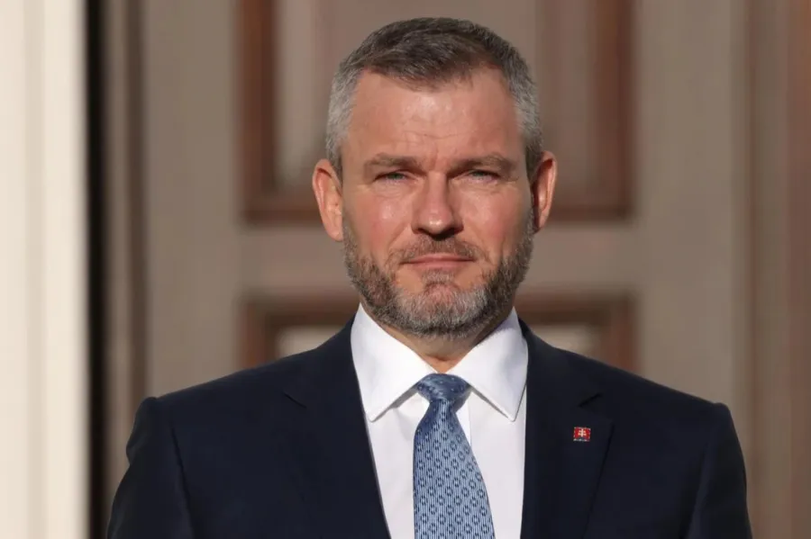 İlham Əliyevin dəvətindən sonra Slovakiya Prezidenti Bakıya gələcək