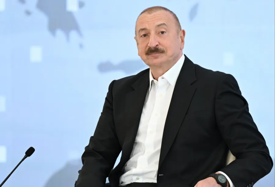 Prezident: "Belə avtomobillə heç yerə getmərəm"