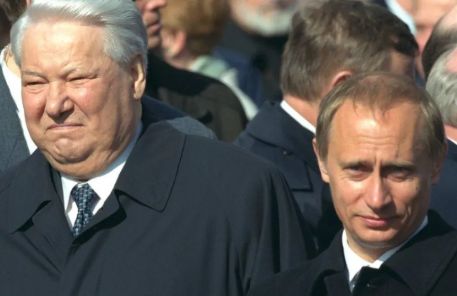 Rusiya dağılırdı, Putin gəldi, qorudu