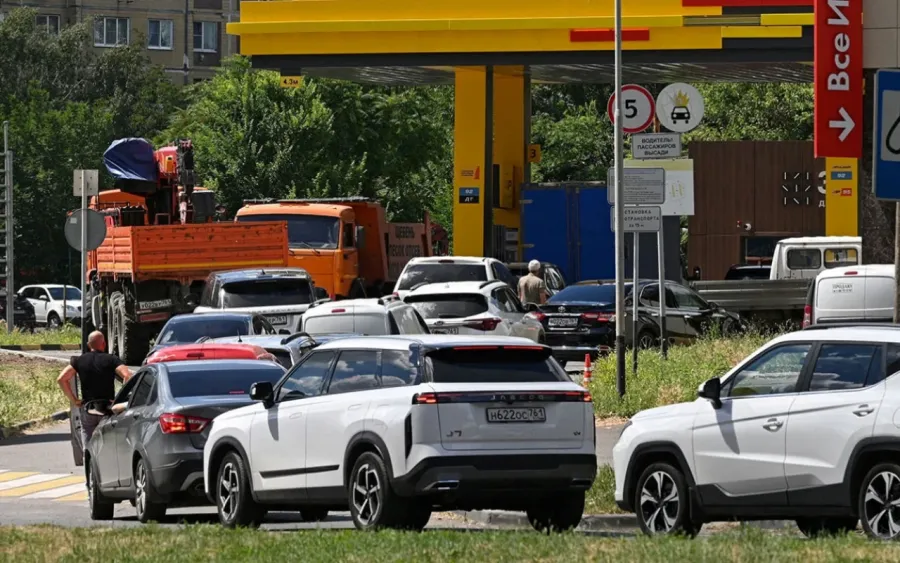 Ukrayna Rusiya büdcəsini dəldi: 48 milyard dollar havaya uçdu