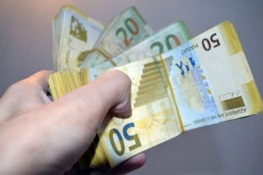 Milli Məclis təsdiqlədi: 50 manat oldu