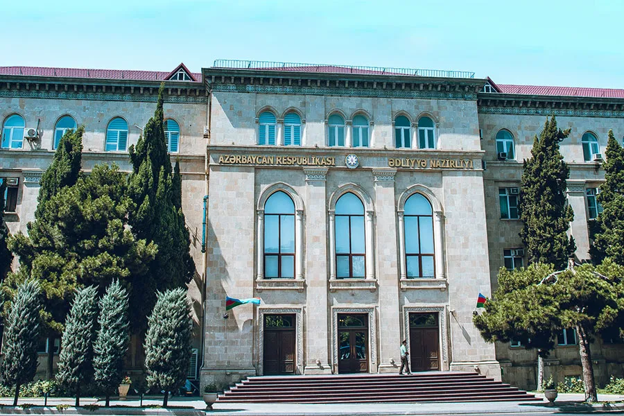 Ədliyyə Nazirliyi onu Azərbaycana gətizdirdi