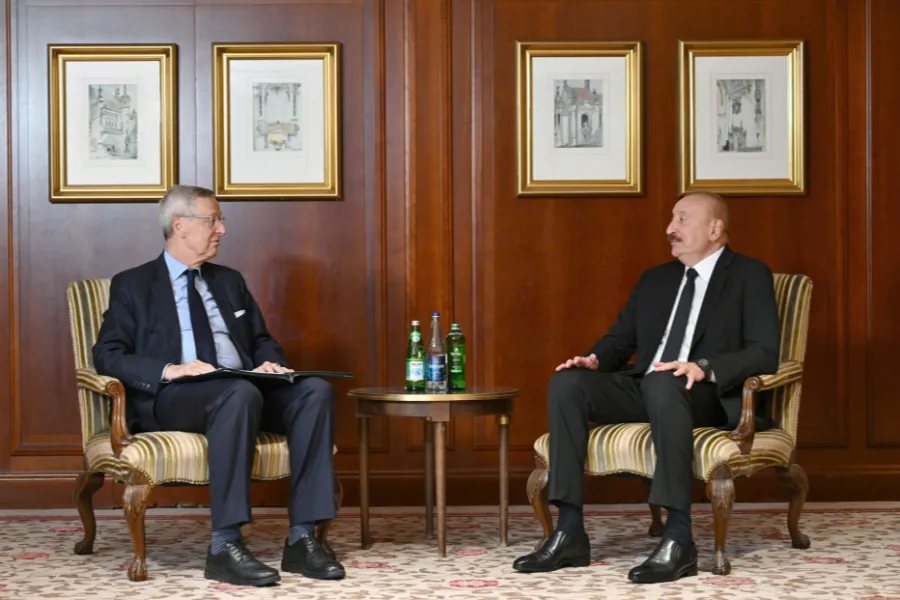 İlham Əliyev Berlində vacib görüş keçirdi