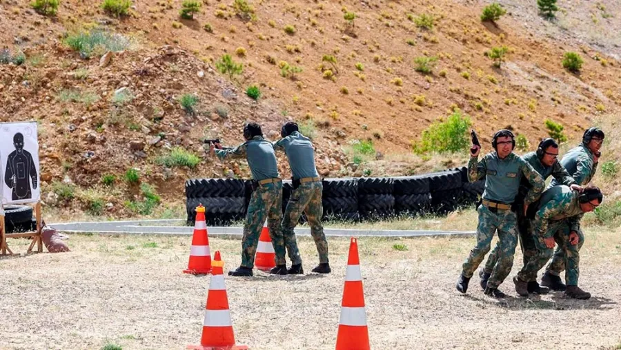 Azərbaycan hərbçiləri Türkiyədə xüsusi hazırlıqdan keçdi — 10