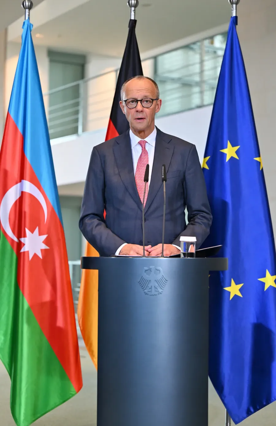 Prezident və Fridrix Merts mətbuata bəyanatlarla çıxış etdilər - YENİLƏNDİ — 2