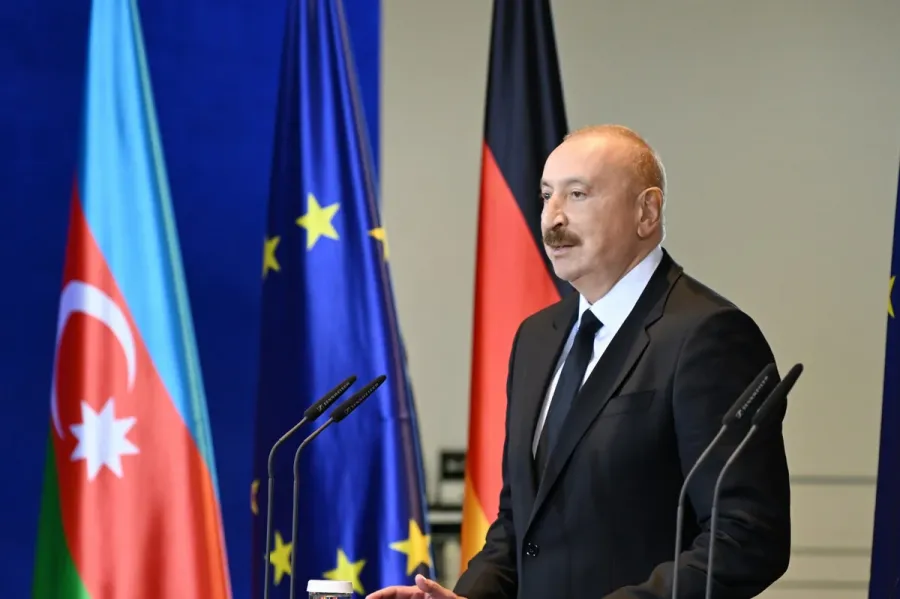 Prezident və Fridrix Merts mətbuata bəyanatlarla çıxış etdilər - YENİLƏNDİ — 3