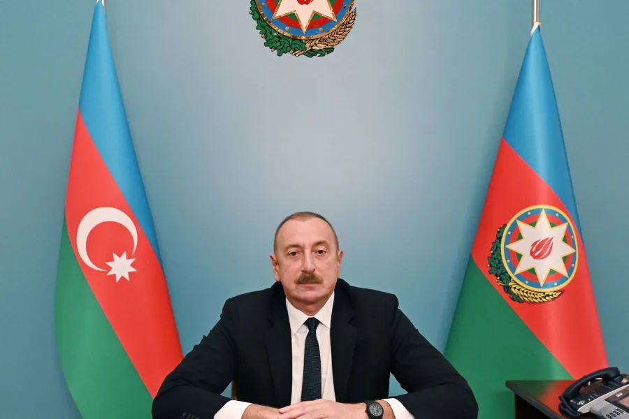 İlham Əliyevdən maldivli həmkarına təbrik - Diqqətçəkən mesajlar