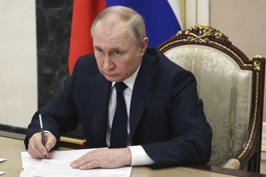 Putin əmr verdi - “Piratlarla belə mübarizə aparın!”