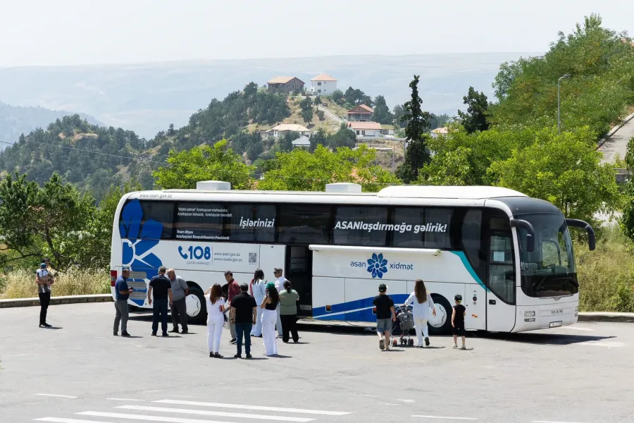 Səyyar ASAN xidmət Laçında — 4