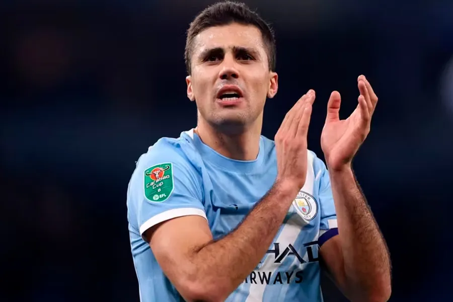 Madrid nəhəngindən bomba transfer planı: Rodri gəlir?