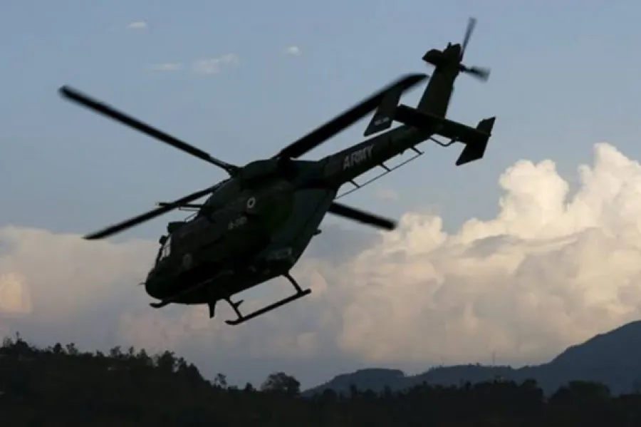 Yanğını söndürməyə gedən helikopter yerə çırpıldı - Dəhşətli hadisə