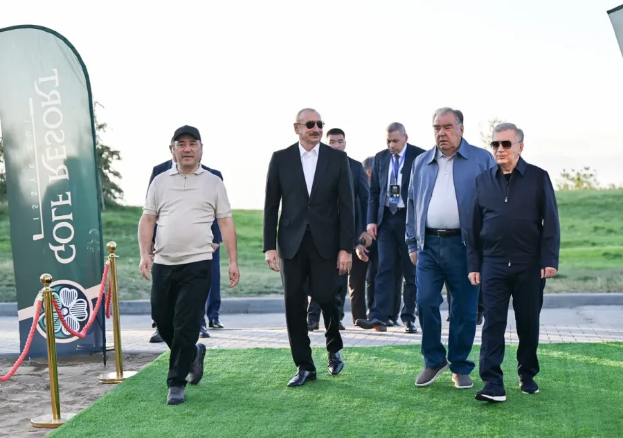 İlham Əliyev prezidentlərlə birlikdə qolf oynadı — 17