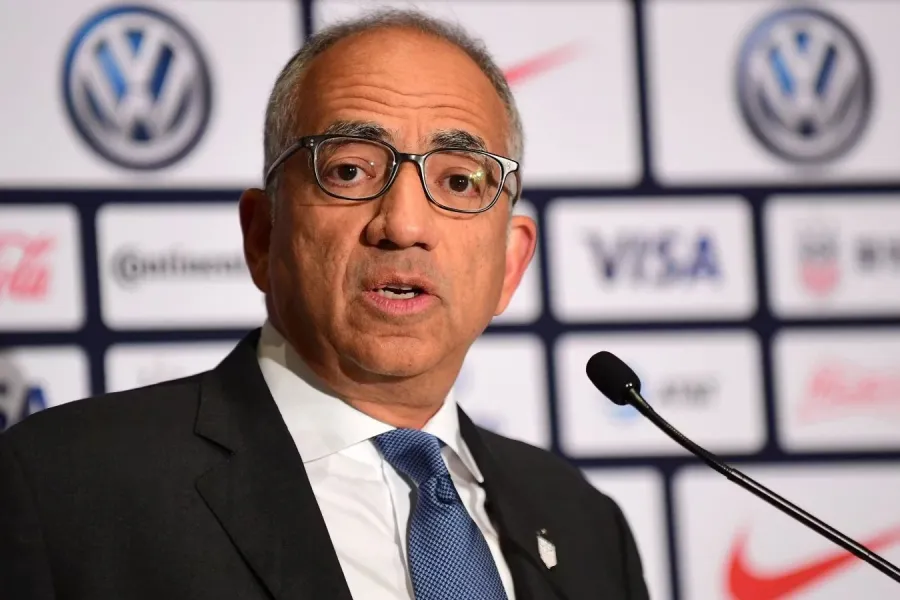 FIFA-dakı qalmaqal böyüyür: daha bir istefa gəldi