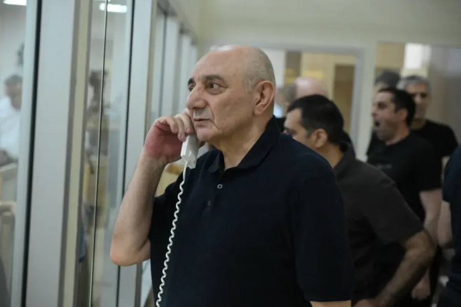 Bəraət istəyən separatçılar cavab gözləyir - Məhkəmə qərarını hazırlayır — 10