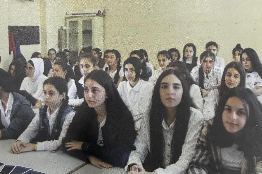 Lənkəran və Masallıda şagirdlər üçün erkən nikahla bağlı maarifləndirici tədbirlər keçirildi - FOTOLAR — 1