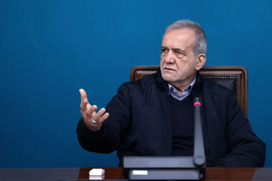 Pezeşkian ABŞ-yə səsləndi: “Amerika evinə qayıtmalıdır!”
