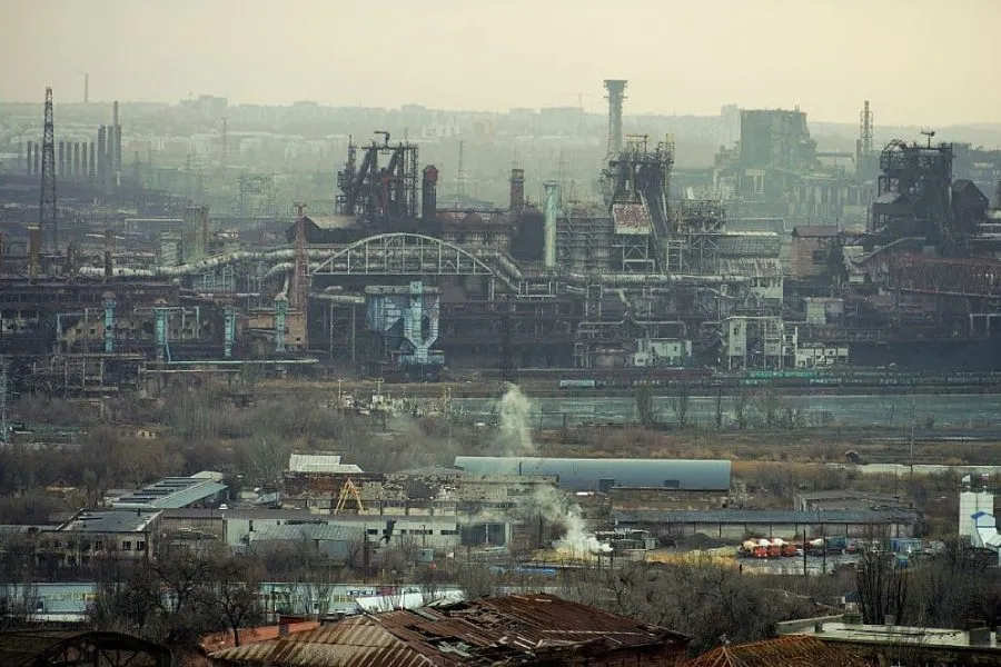 Mariupol–Cankoy yolunda güclü partlayış: Yanacaq çənləri yandı – VİDEO